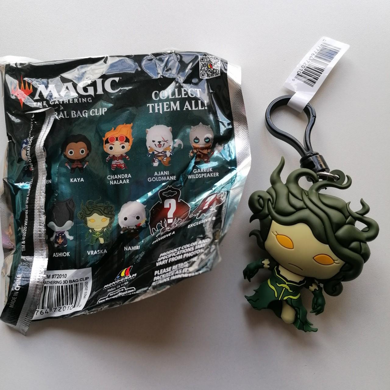 Details about   VRASKA Magic the Gathering Figural Bag Clip Backpack Hanger Keychain New 