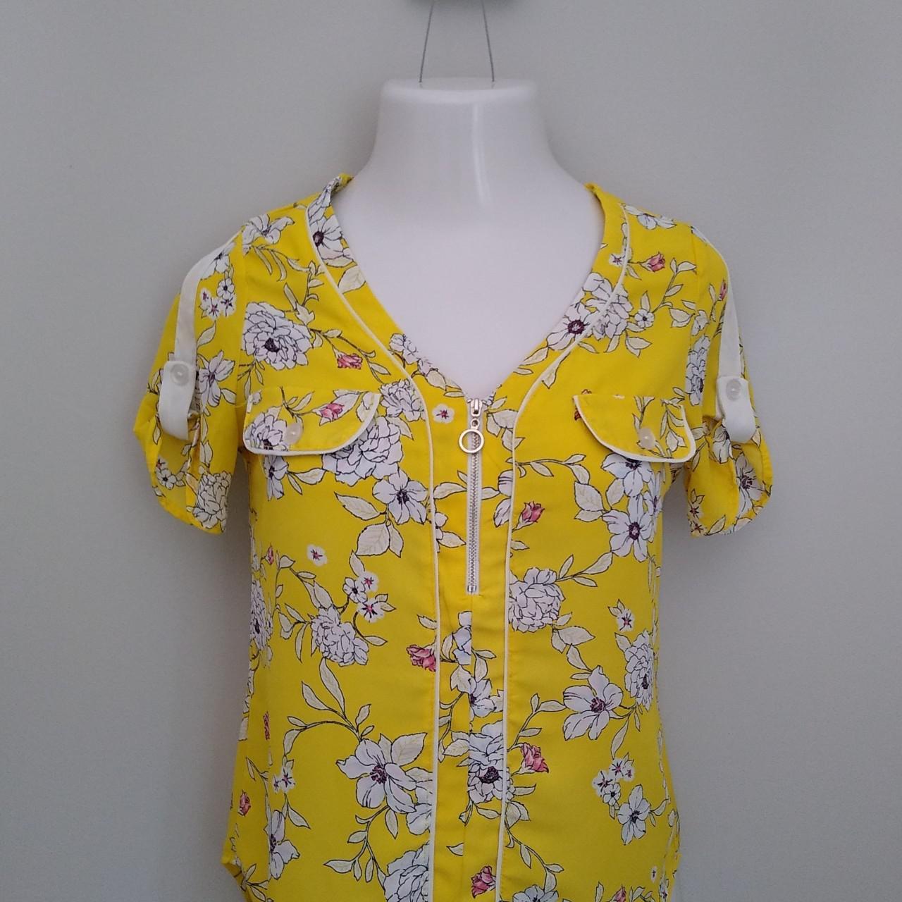 Yellow Floral Blouse by Persaya Sz S Cute yellow... - Depop