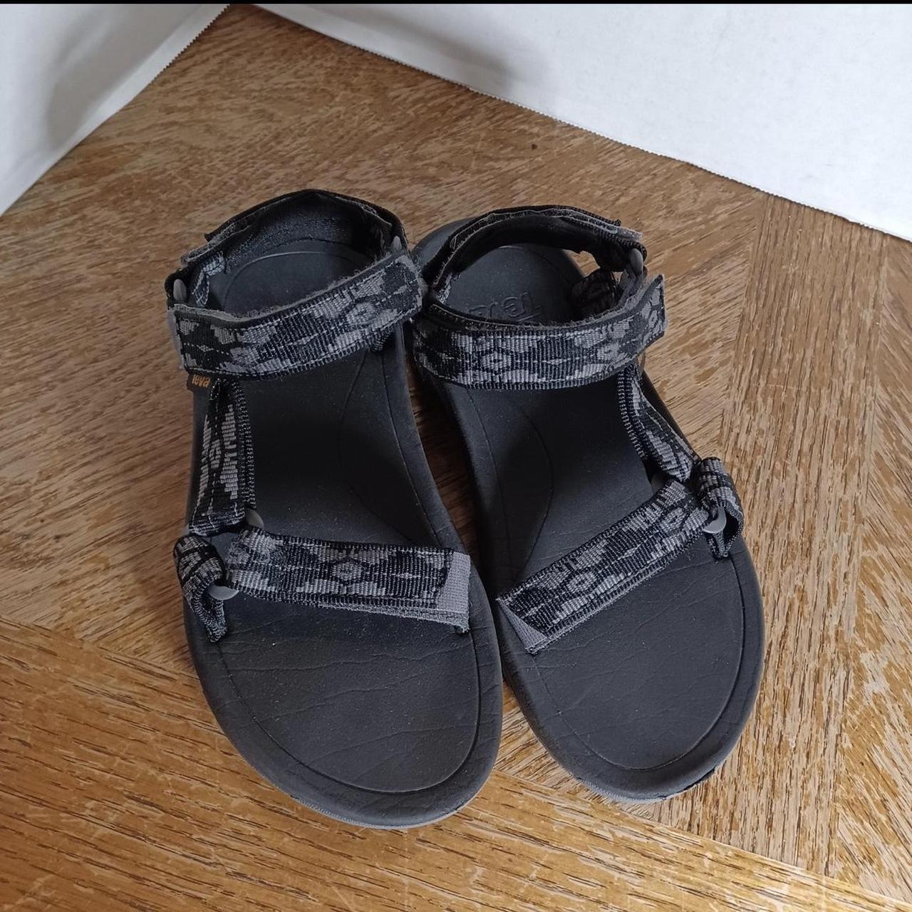 teva shoes clearance