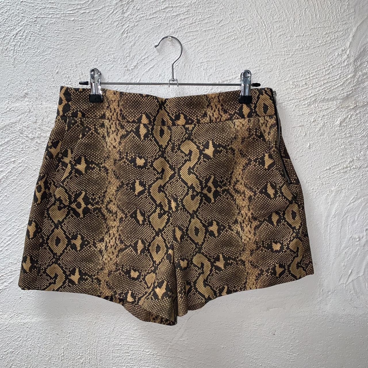 Snakeskin shorts zara online