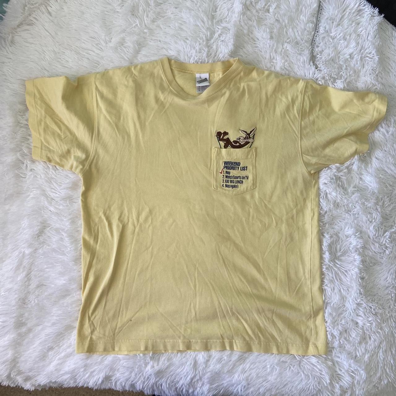 Vintage 2001 Warner Bros Studio Tee Size Medium - Depop