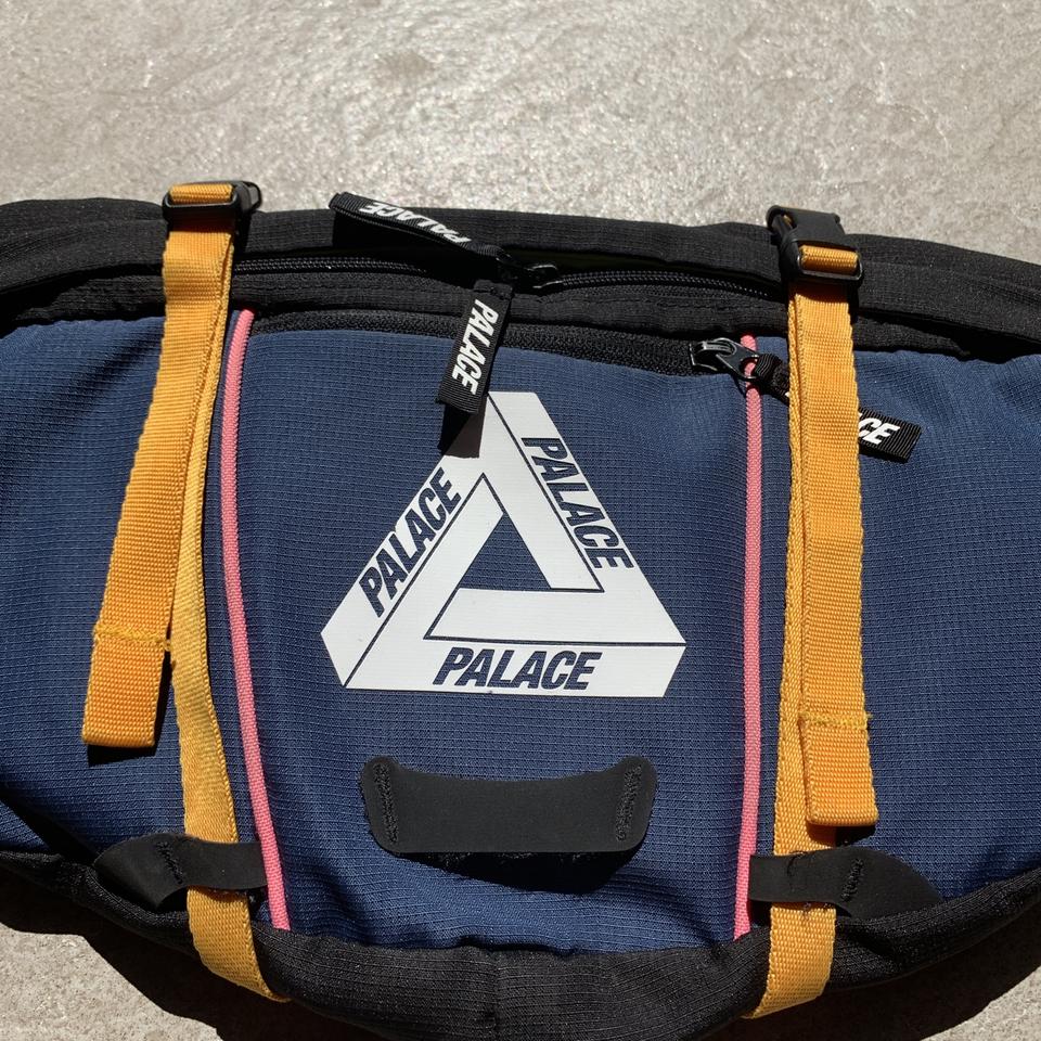 【新品未開封】激レア Adidas x Palace Waist Bag