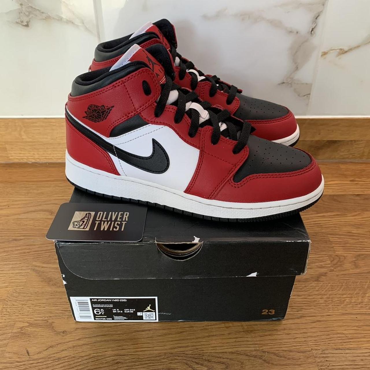 jordan 1 mid chicago women's