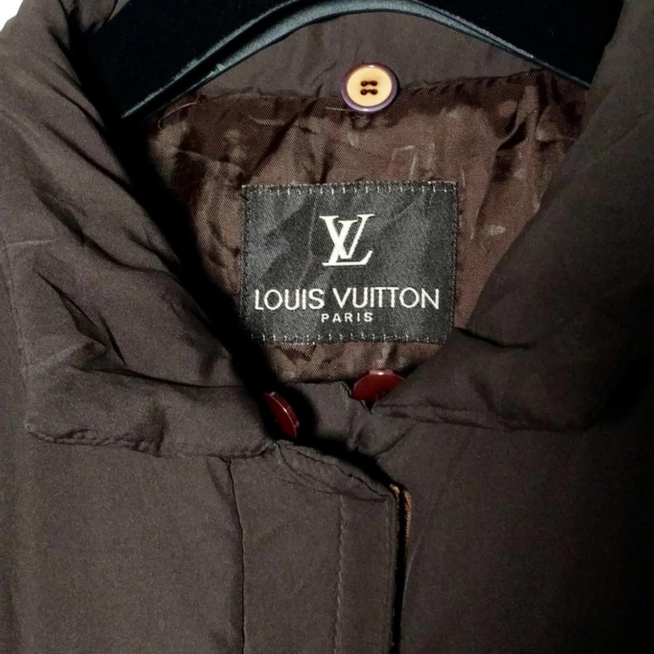 Authentic Louis Vuitton puffer. - Depop