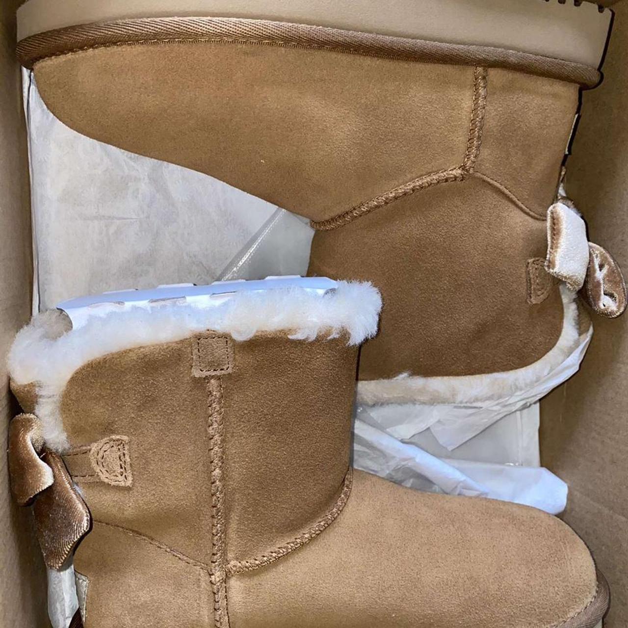 american eagle ugg boots