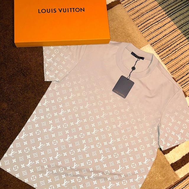 Louis Vuitton Watercolor Monogram Tee Shirt 2 - Depop