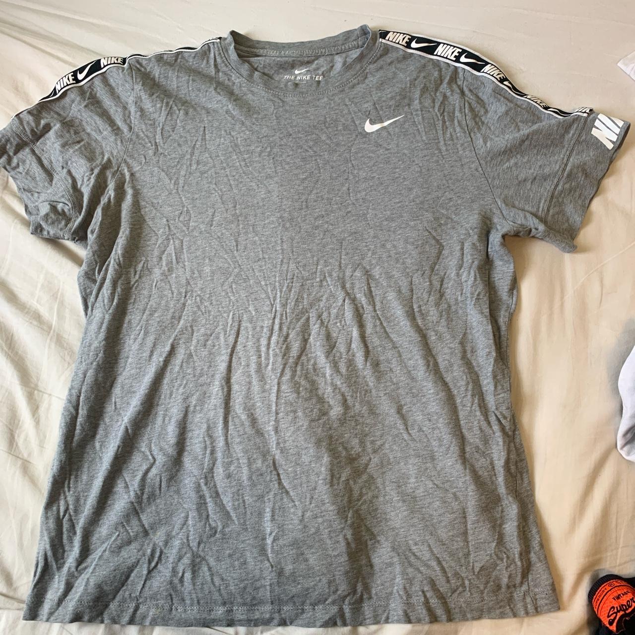 Men’s grey Nike t shirt Large #nike #nikeshirt - Depop