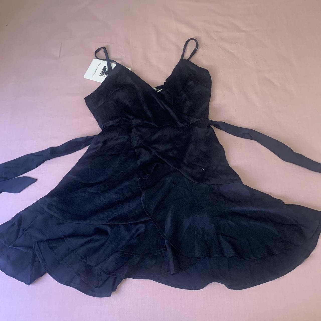 Gorgeous mini navy dress (only tried on in store).... - Depop