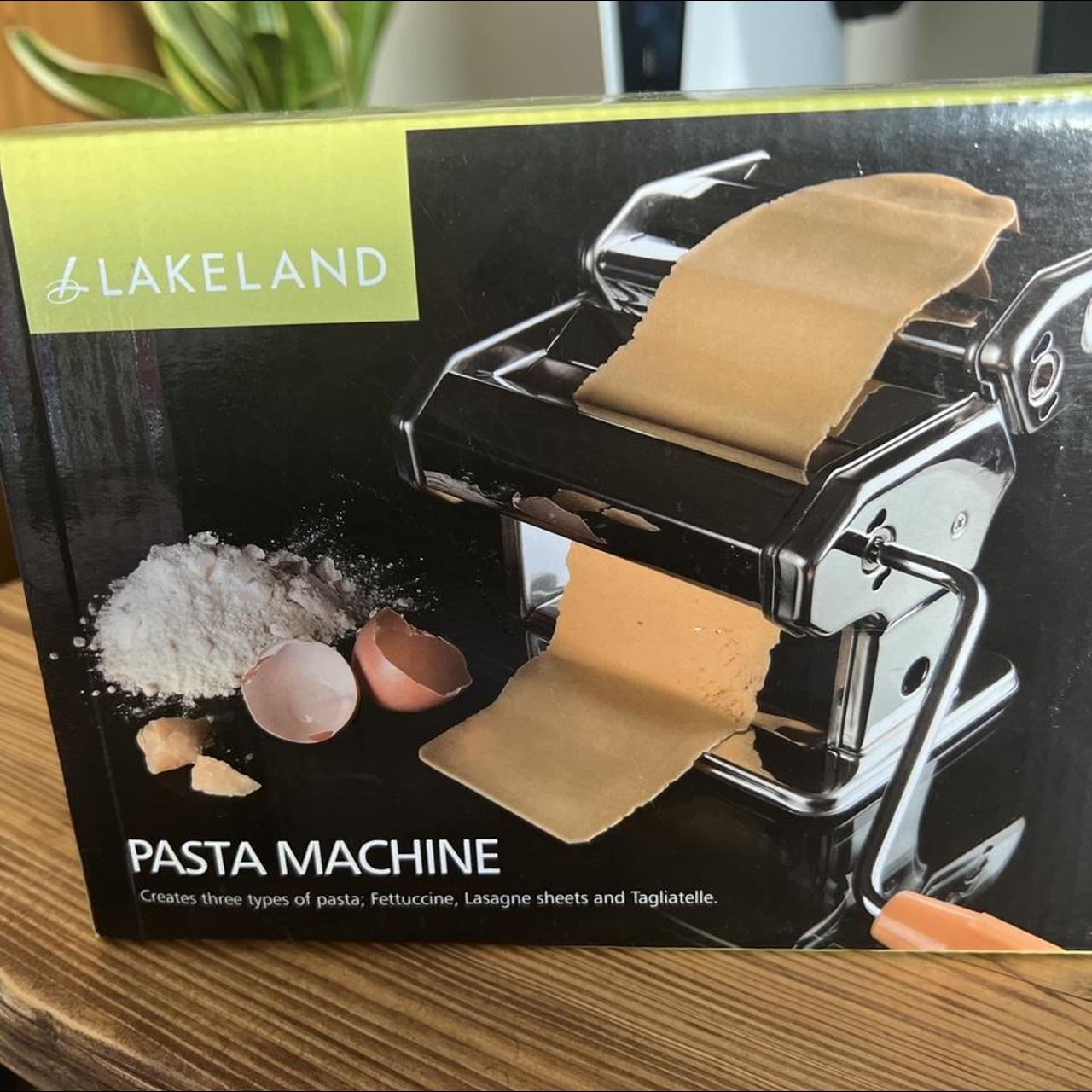 Lakeland Pasta Machine pastamaker pastamachine... Depop