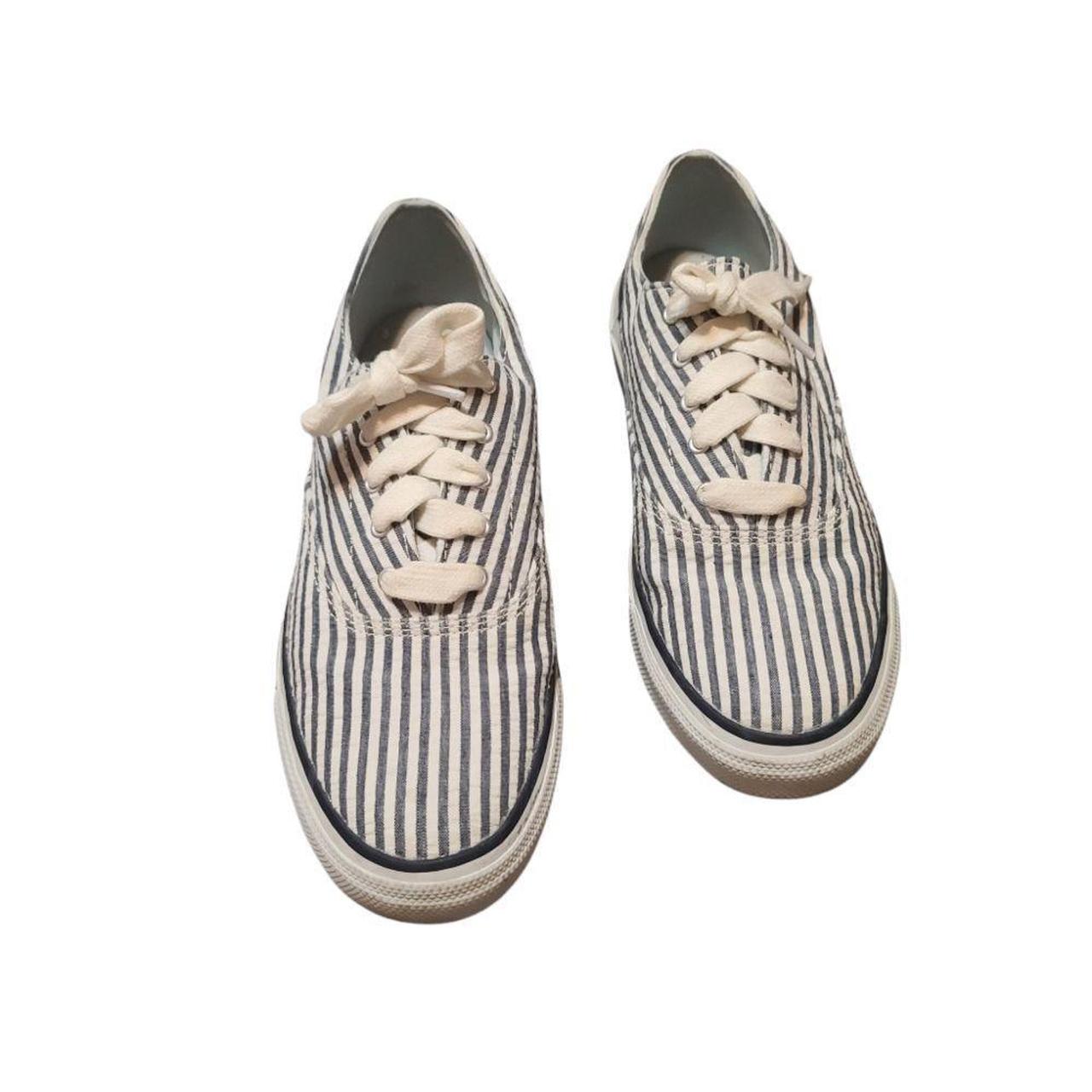 Sperry Women's Blue and White Trainers (4)