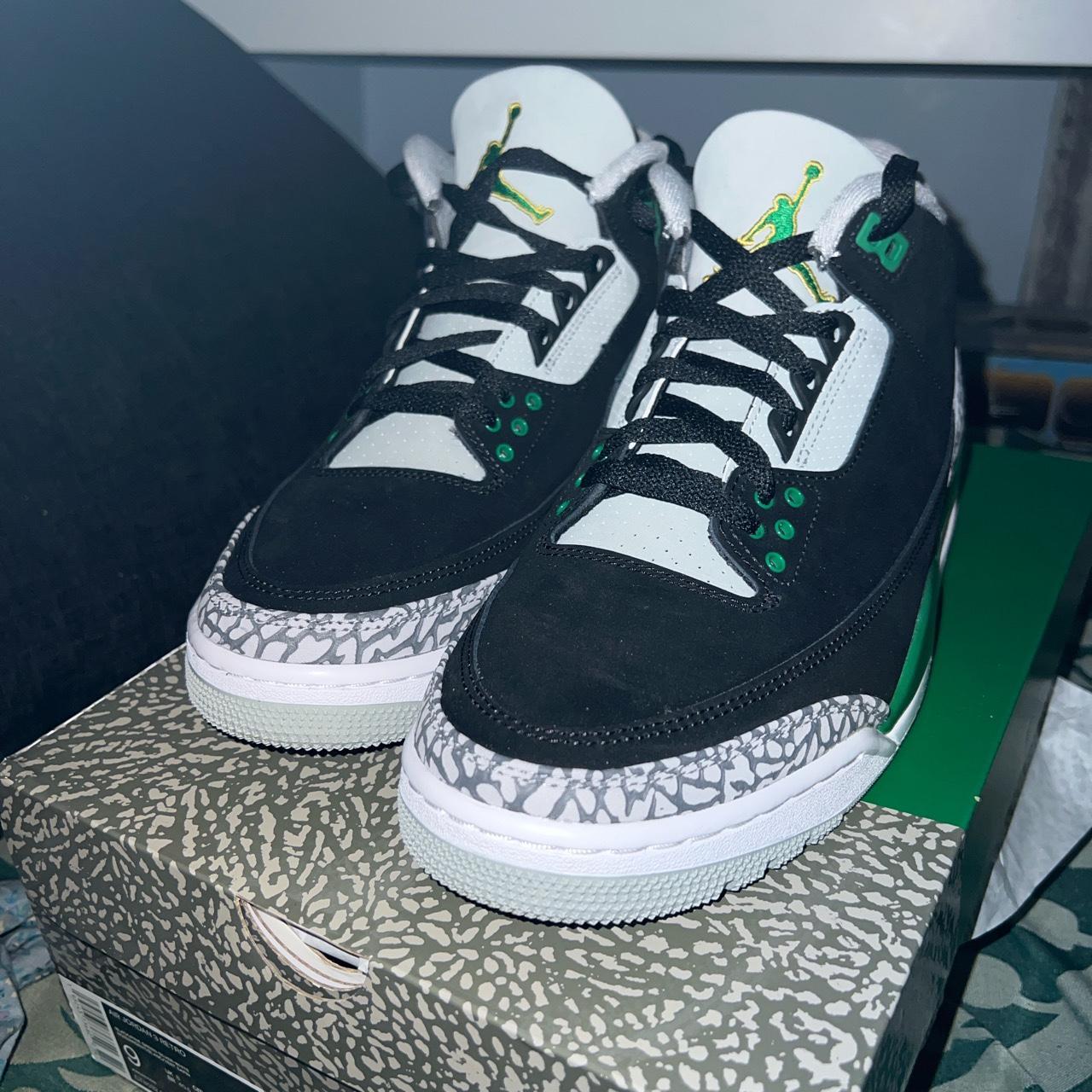 Jordan 3s outlet grey and green