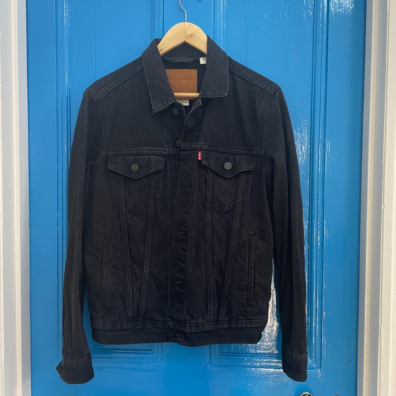 Levi's Men's Black Jacket | Depop