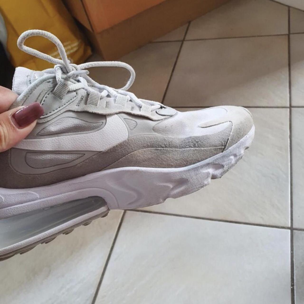 nike 270 react size 5.5