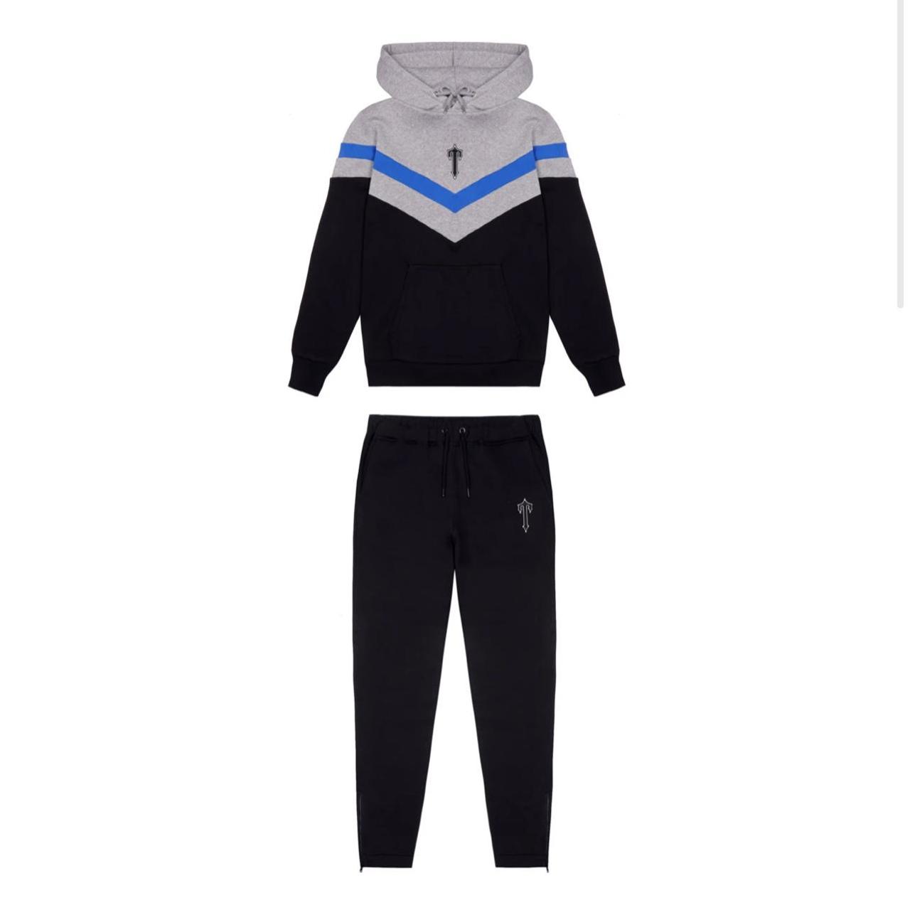 V STRIPE HOODIE TRACKSUIT BLACK/MARL Depop - Main Image