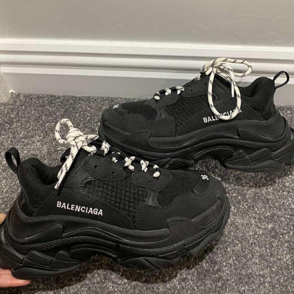 Balenciaga triple s deals black 2019