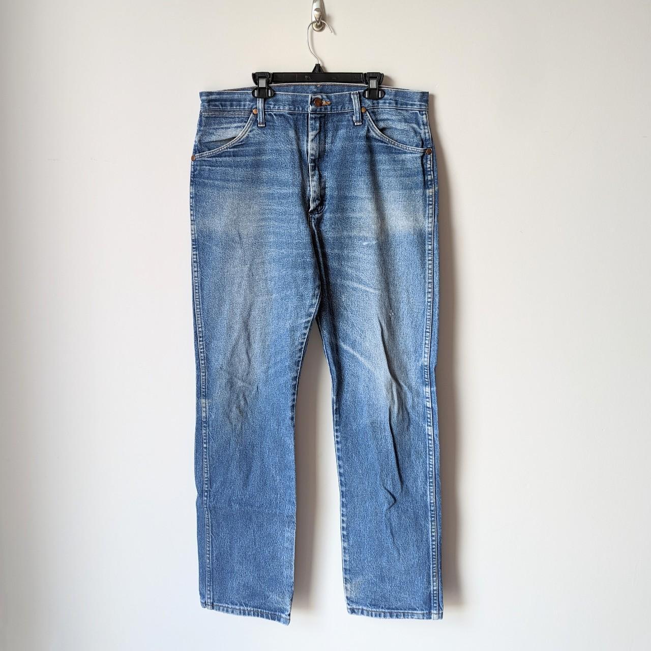 Wrangler Men's Blue and Navy Jeans | Depop