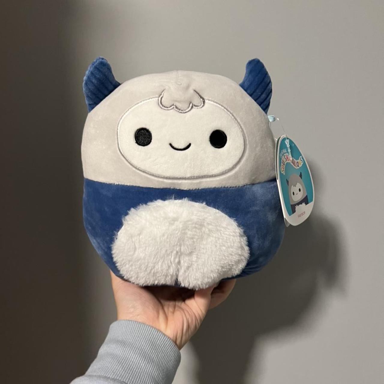 Squishmallow deals Canadian Yeti 8”