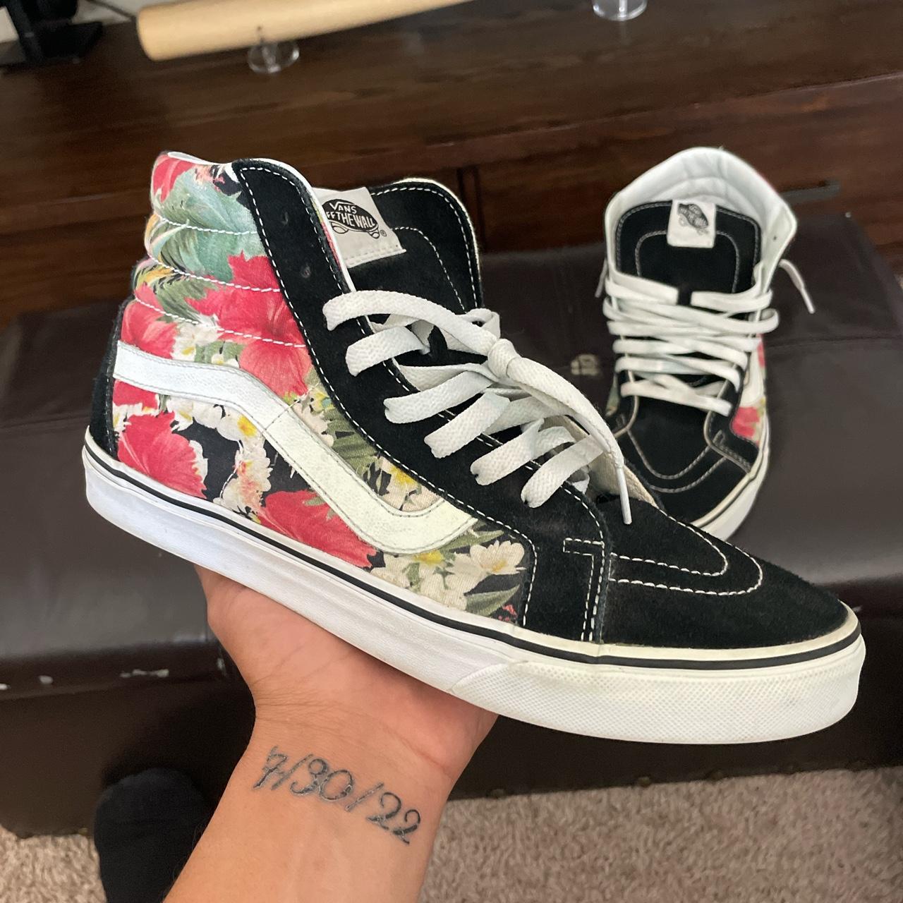 High top clearance flower vans