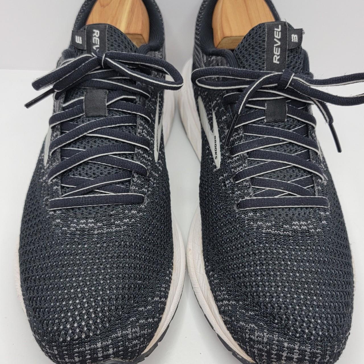 Brooks Revel 3 white/black running sneakers WMS... Depop