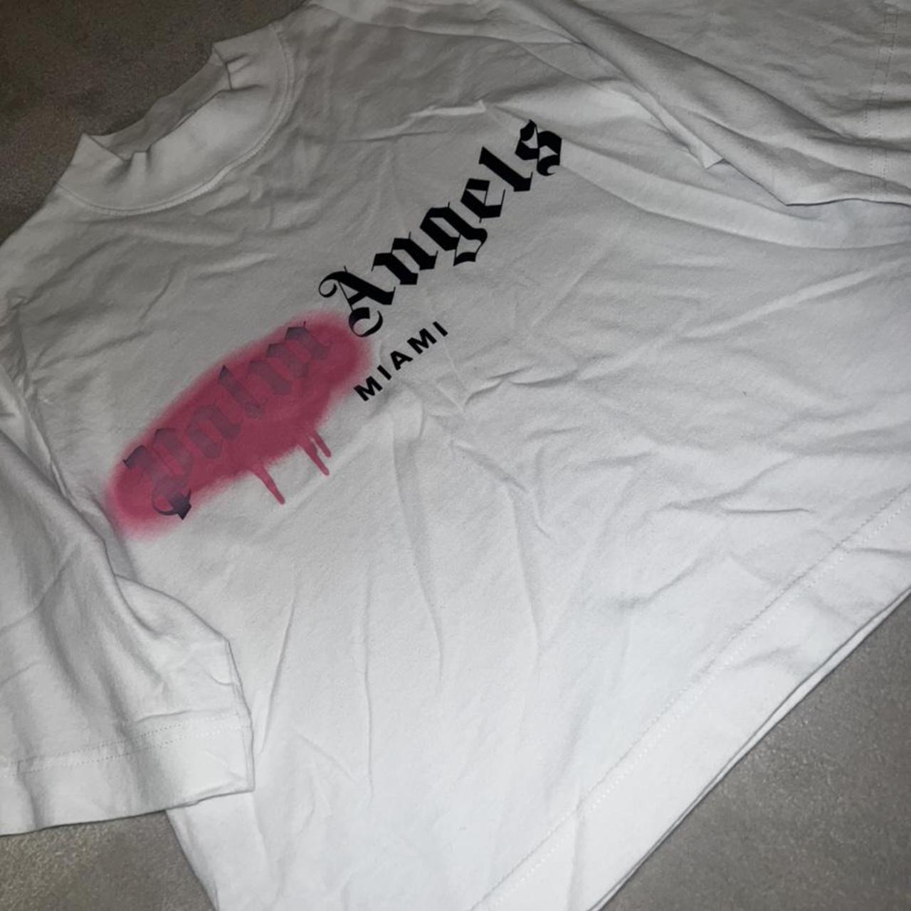 Palm Angels Women's T-shirt | Depop