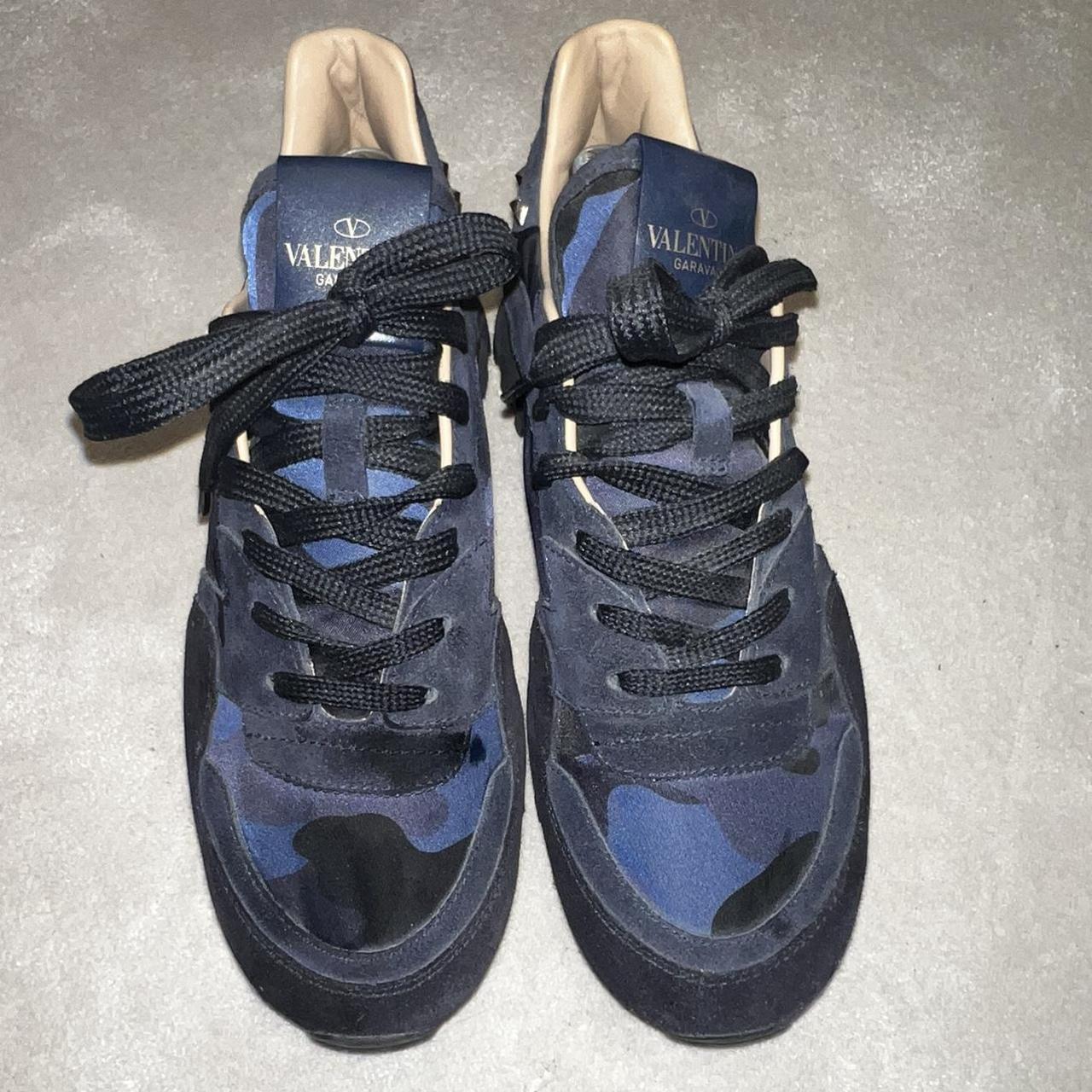 mens black valentino trainers