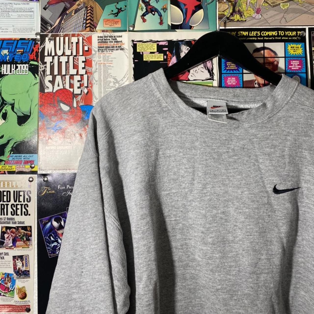 nike crewneck depop