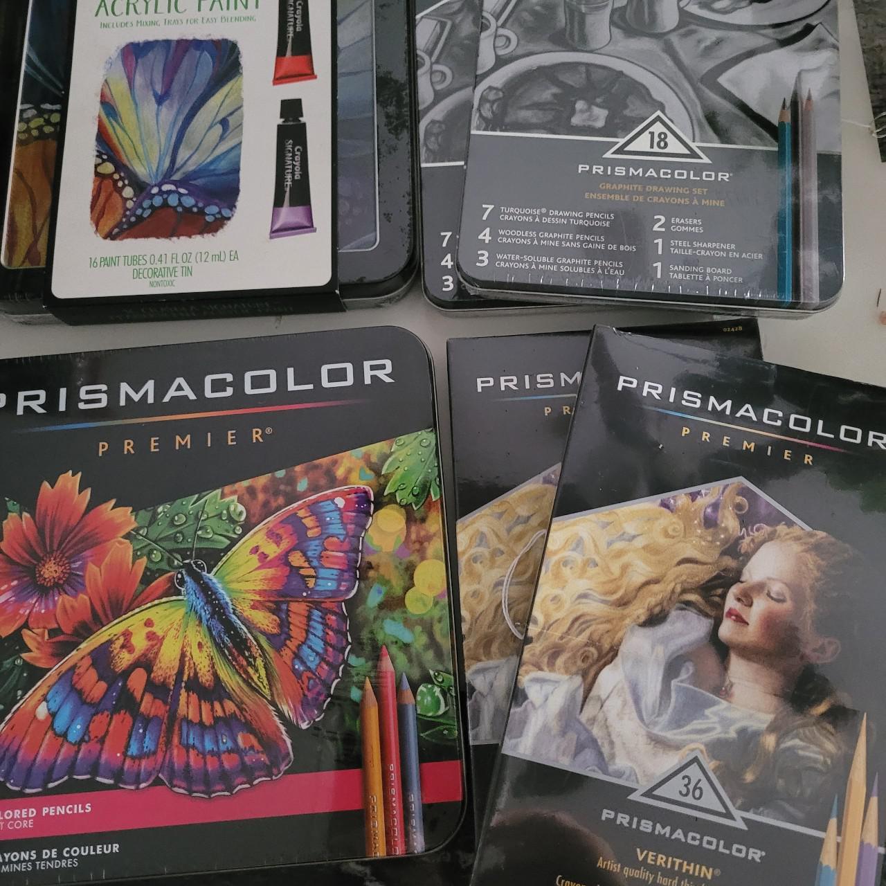 Prismacolor set of 12 colored pencils and one - Depop