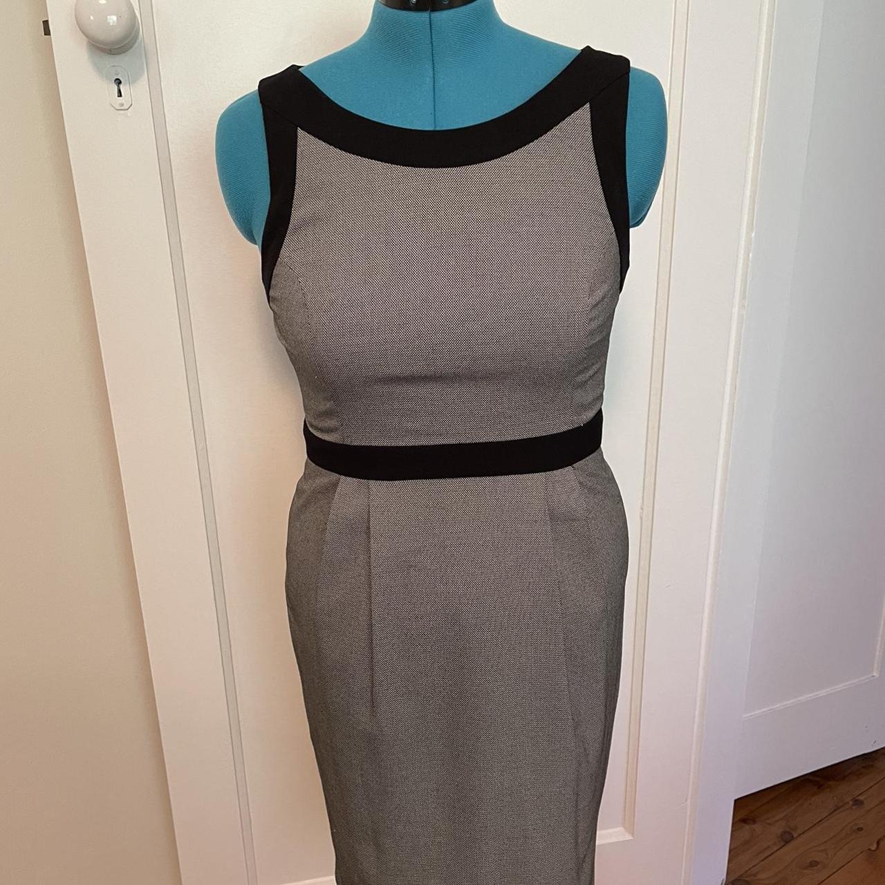 Classic work dress from Review. Grey with black... - Depop