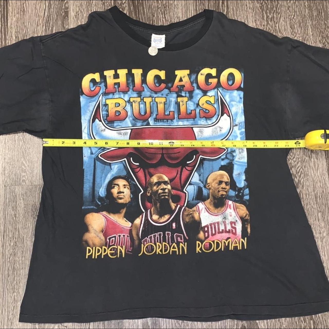 Vintage Chicago Bulls Rap Tee Sz xl boxy Measures... - Depop
