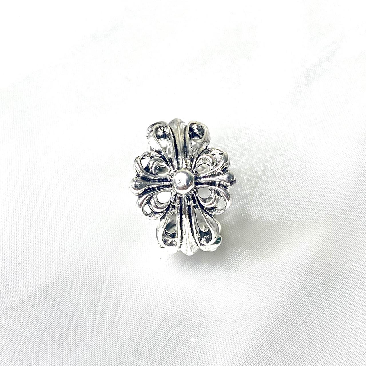 Product Image 1 - Vintage Design ring 

ꕥ Size