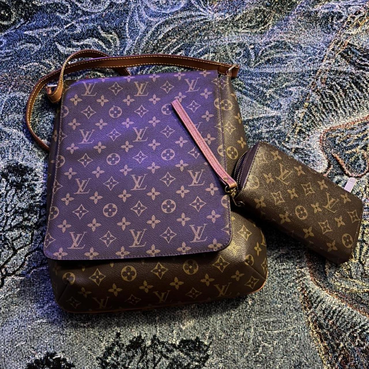 louis vuitton bundle bag