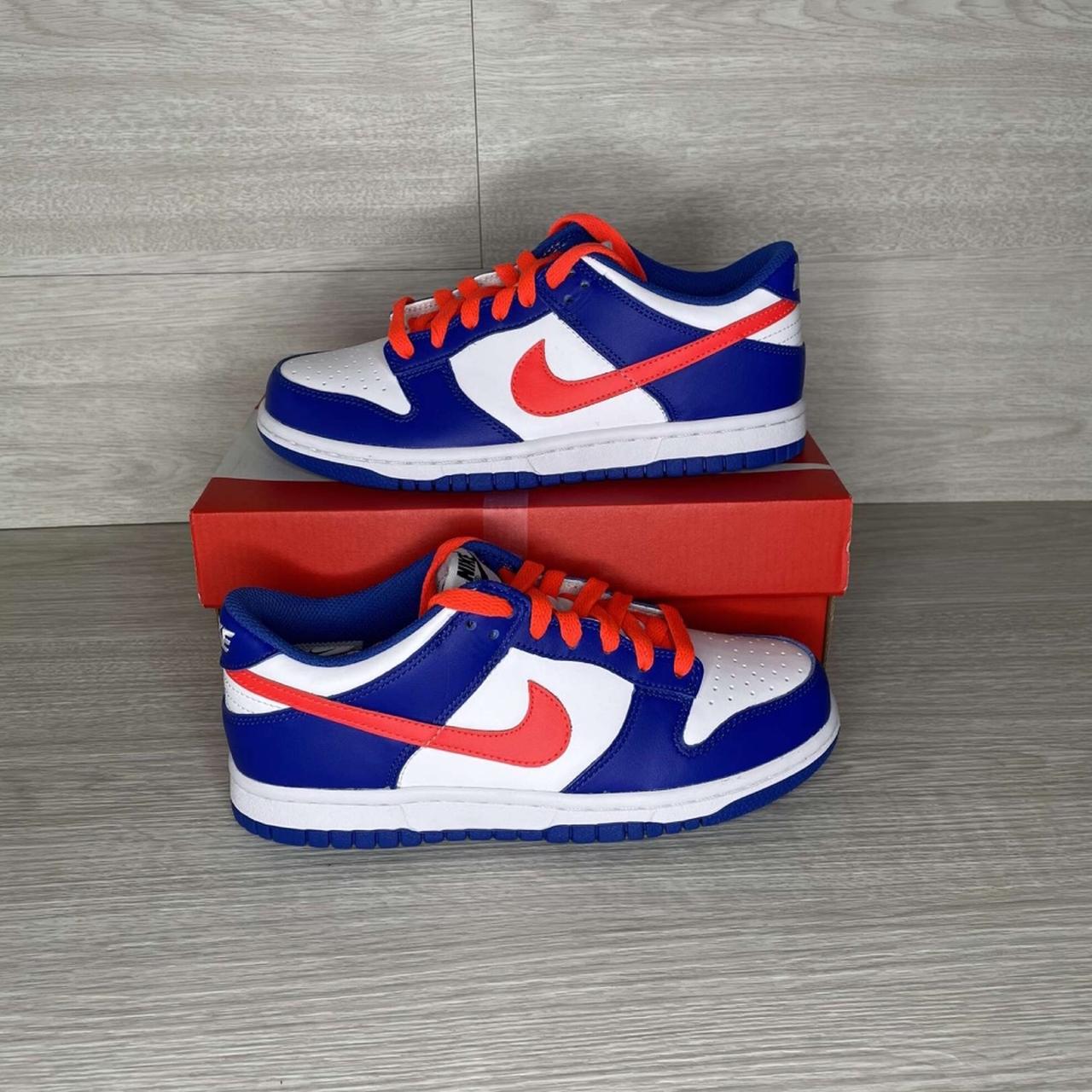 nike dunk mismatch swoosh