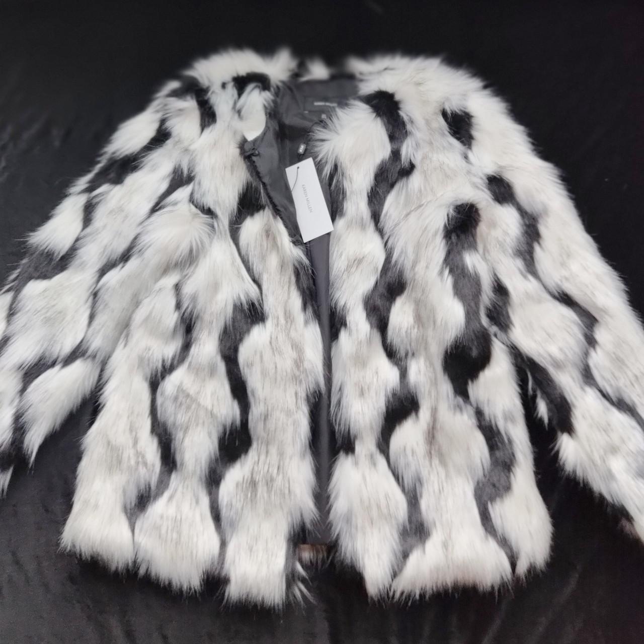 Karen millen white 2025 fur coat