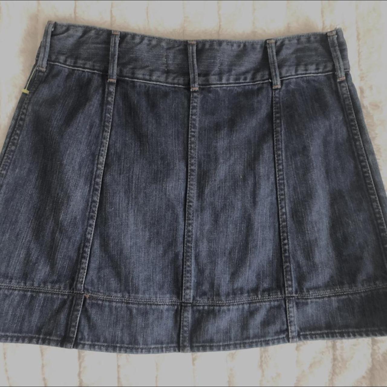 Abercrombie & Fitch Women's Navy and Blue Skirt (2)