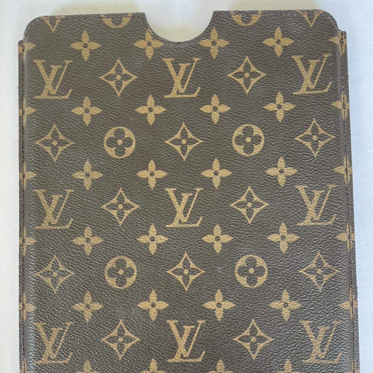 Louis Vuitton iPad case 🙌🏼 #ipad #louisvuitton #tech - Depop