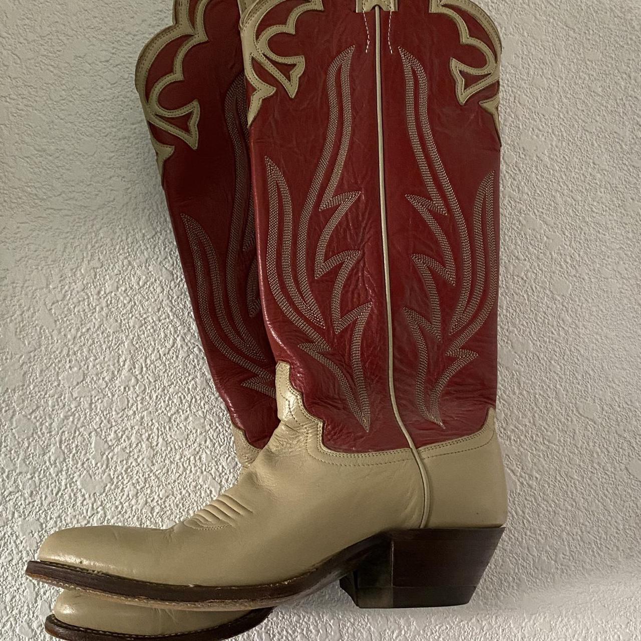 Women's Red and Tan