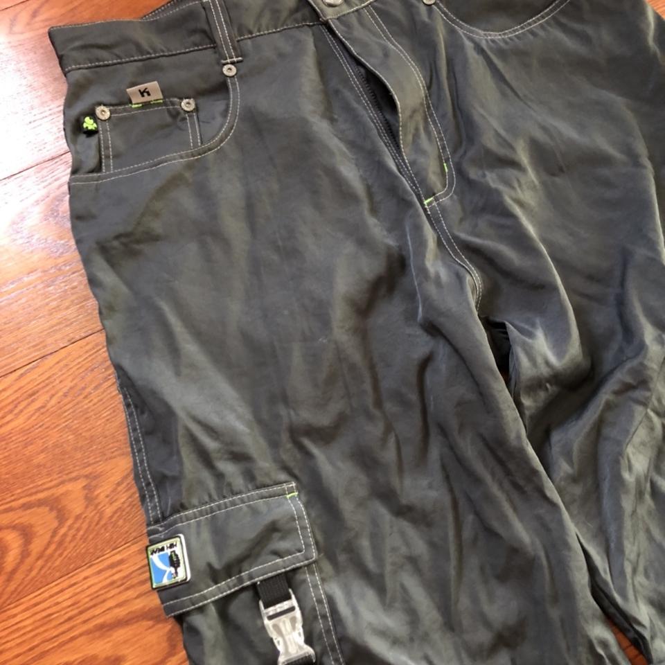 Vintage 90s Dickies Girl Chinos from Hot Topic. In - Depop