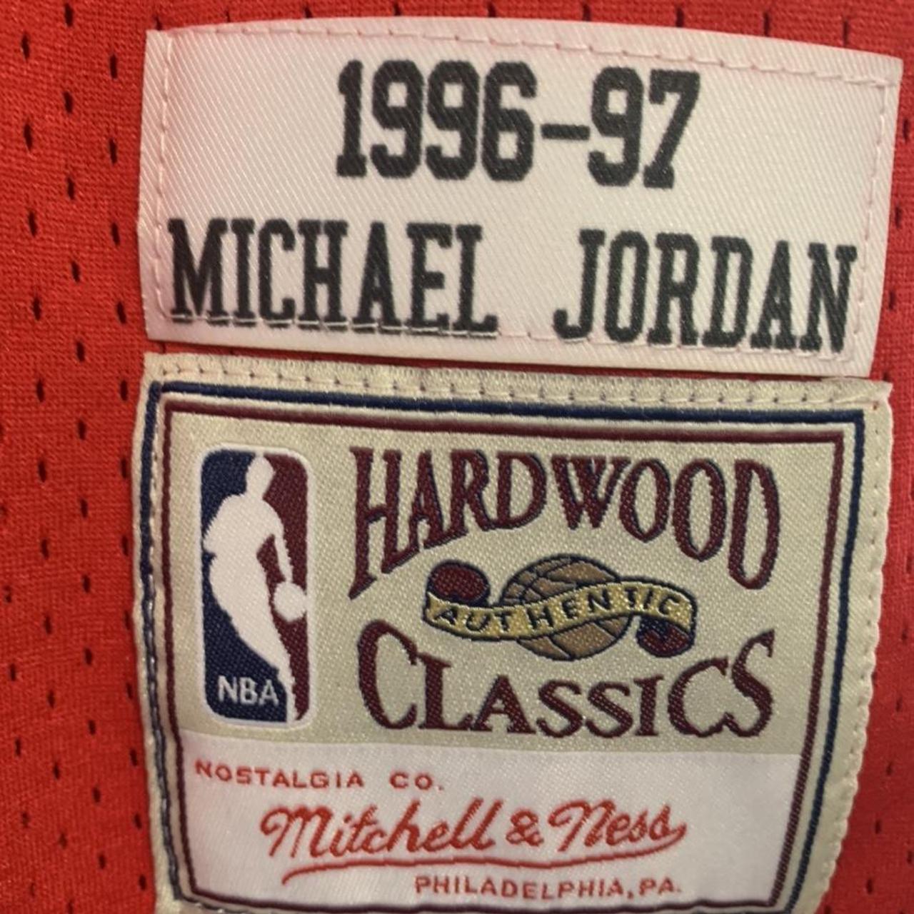 Vintage Michael Jordan Nike Jersey NBA Chicago - Depop