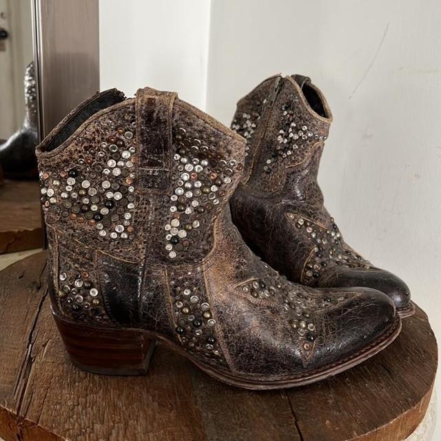 frye deborah star boots