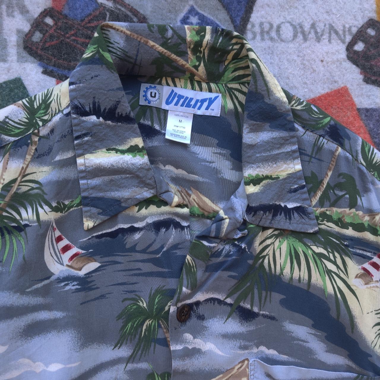 Product Image 3 - Vintage 90's Utility Hawaiian Shirt
Used