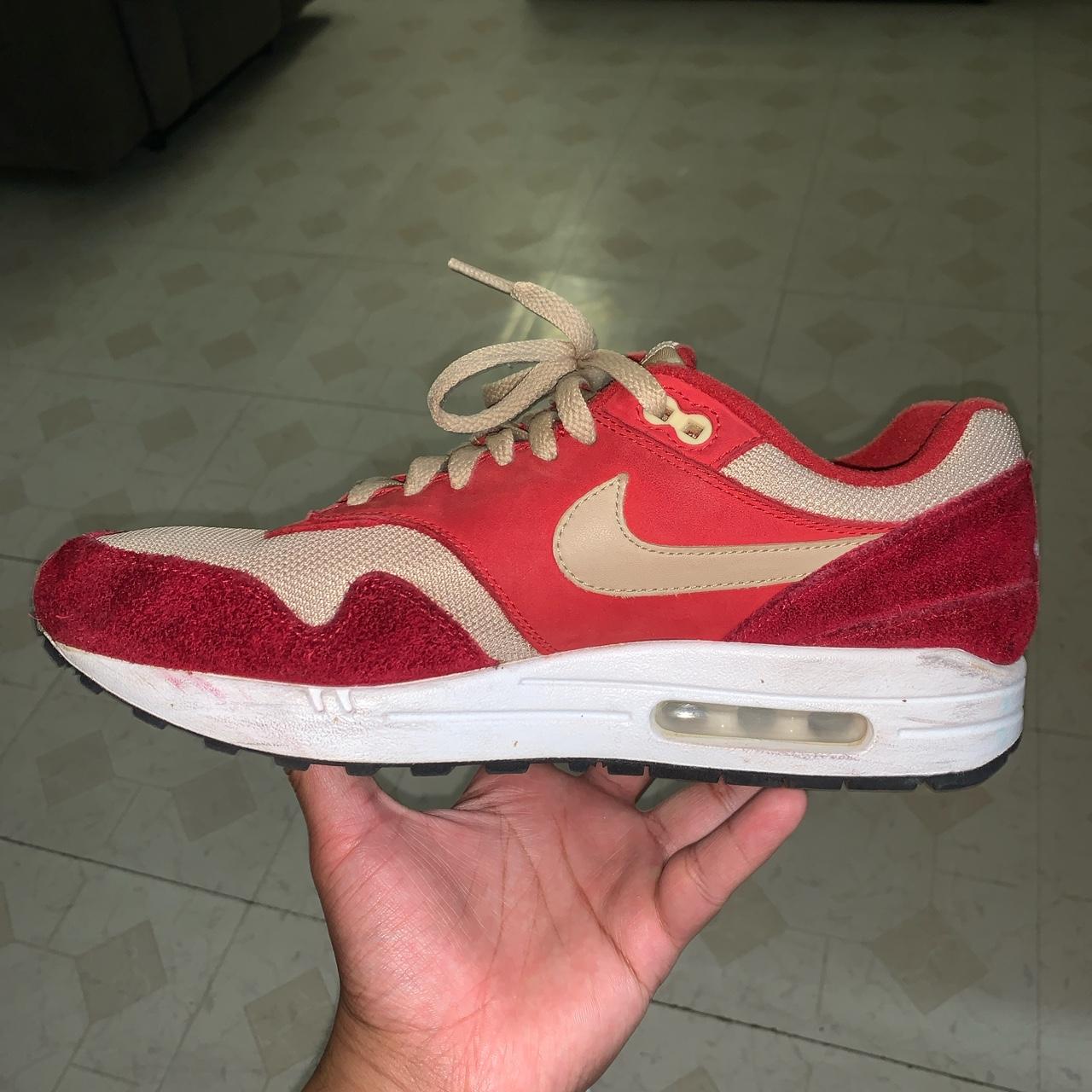 air max 1 red curry