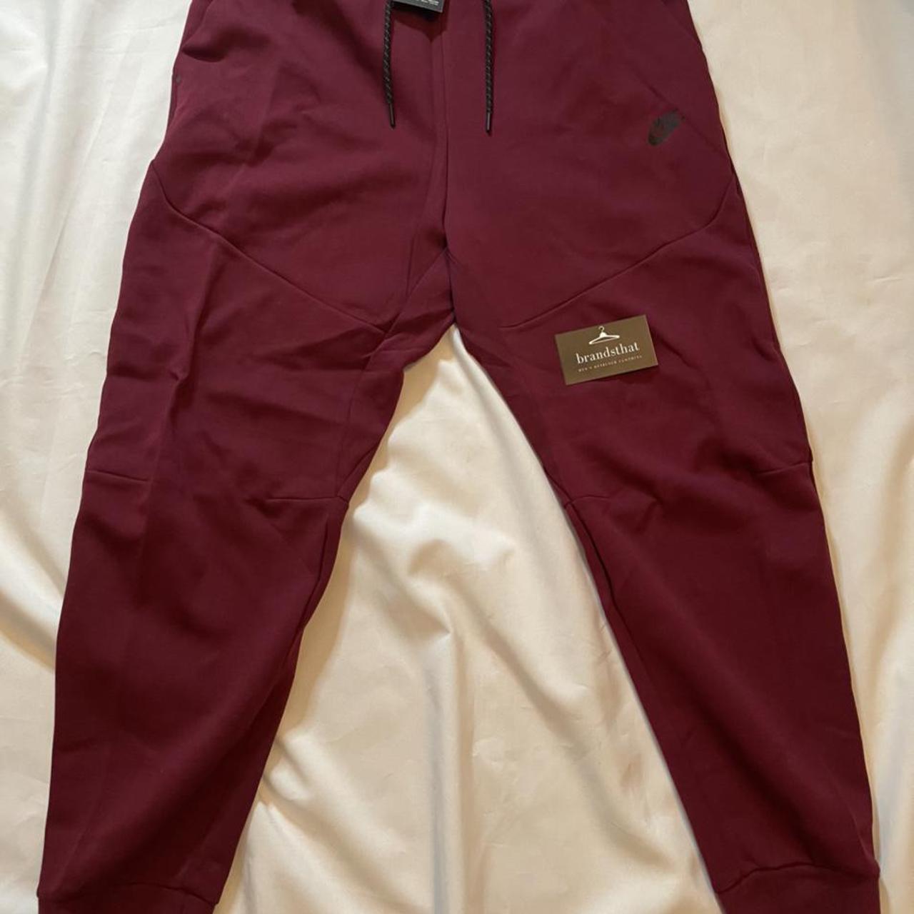 mens nike burgundy joggers