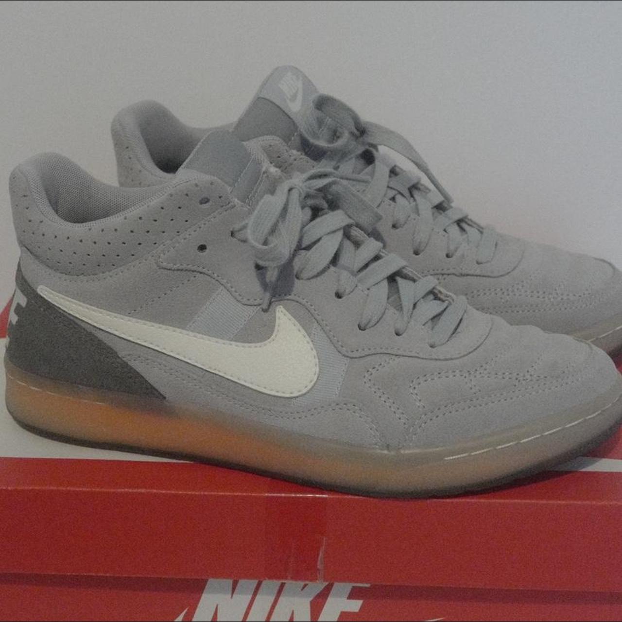 Nike best sale nsw tiempo