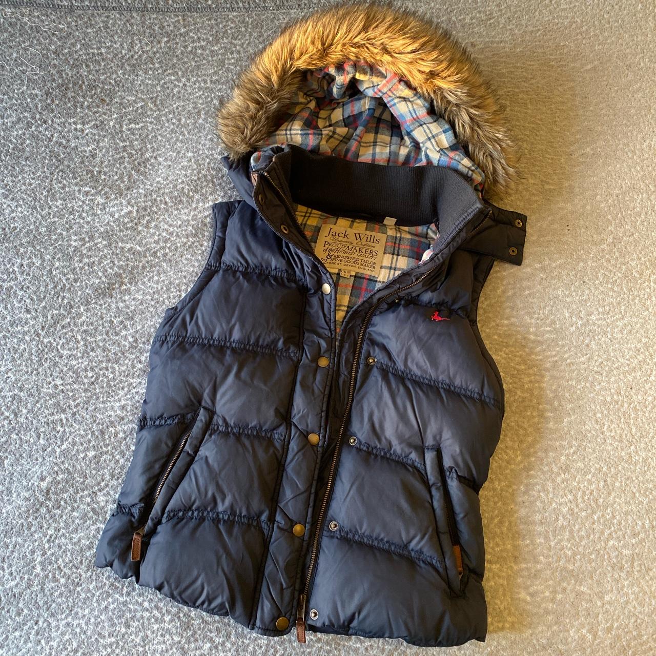 Jack wills gilet in navy with detachable
