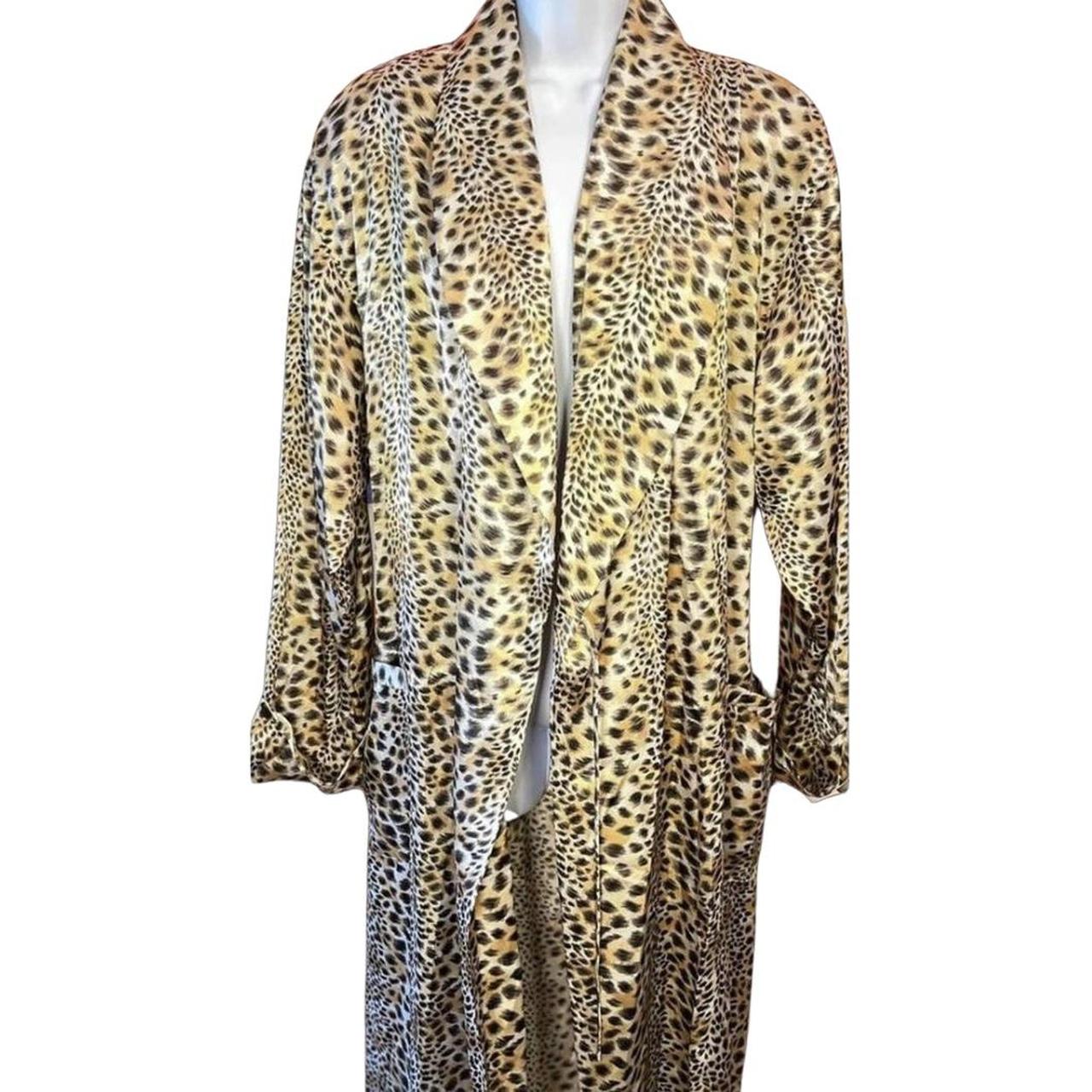 Vintage Victorias Secret Leopard Print Robe Medium /... - Depop