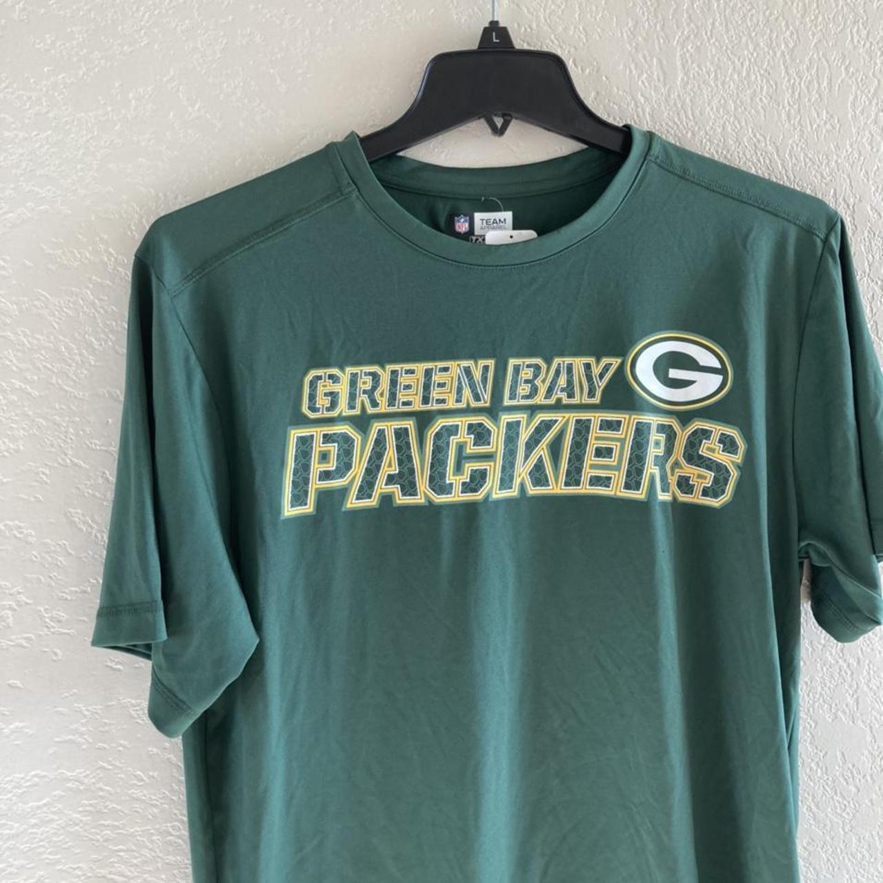 Green Bay Packers NFL Team Apparel Men Quilted - Depop