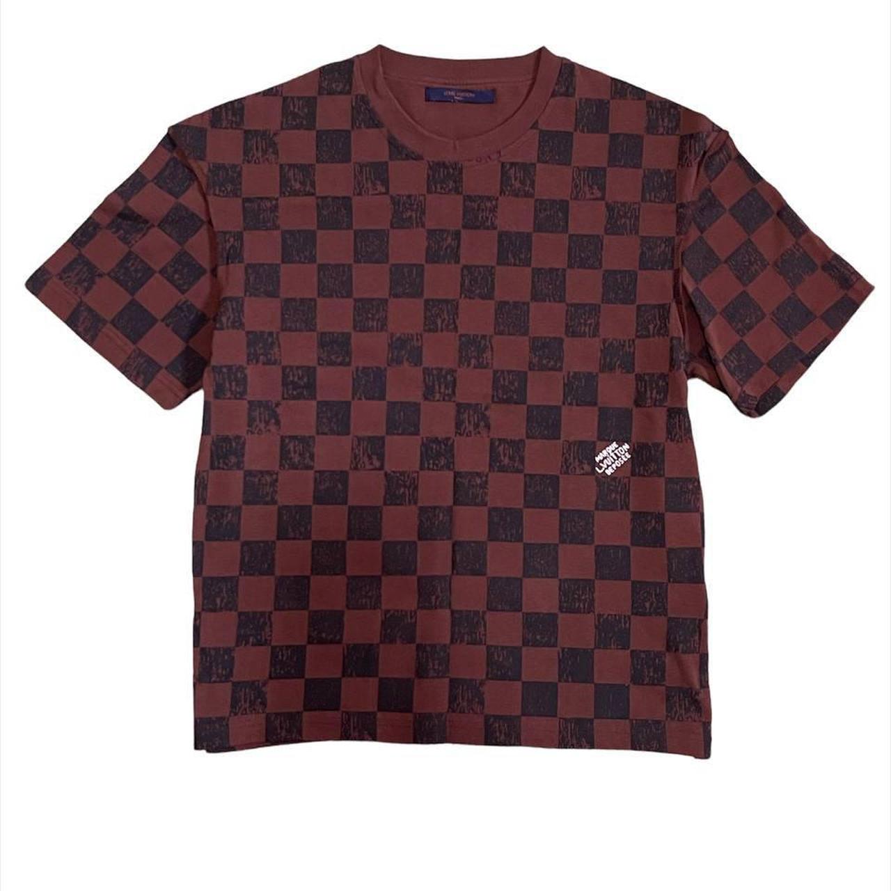 Tshirt Louis Vuitton LV x NBA collection size M - Depop