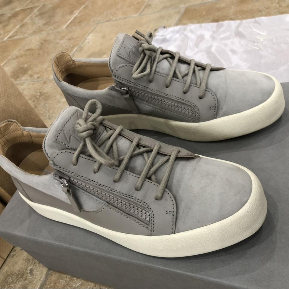 giuseppe zanotti grey suede