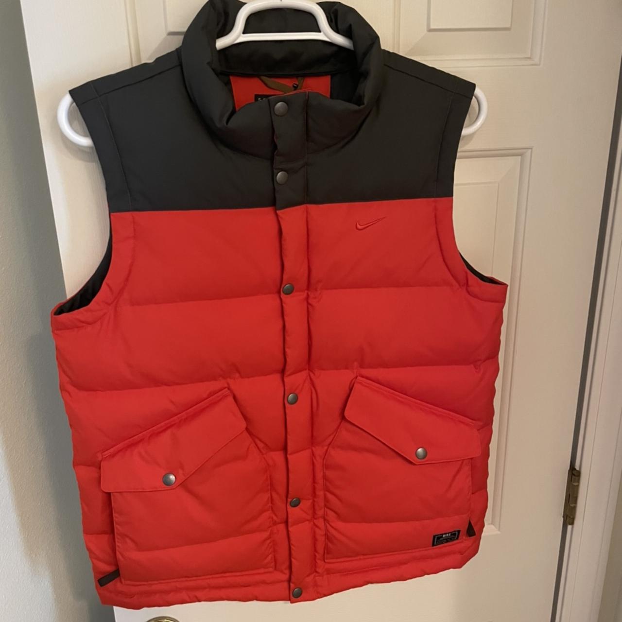 nike snowboarding vest