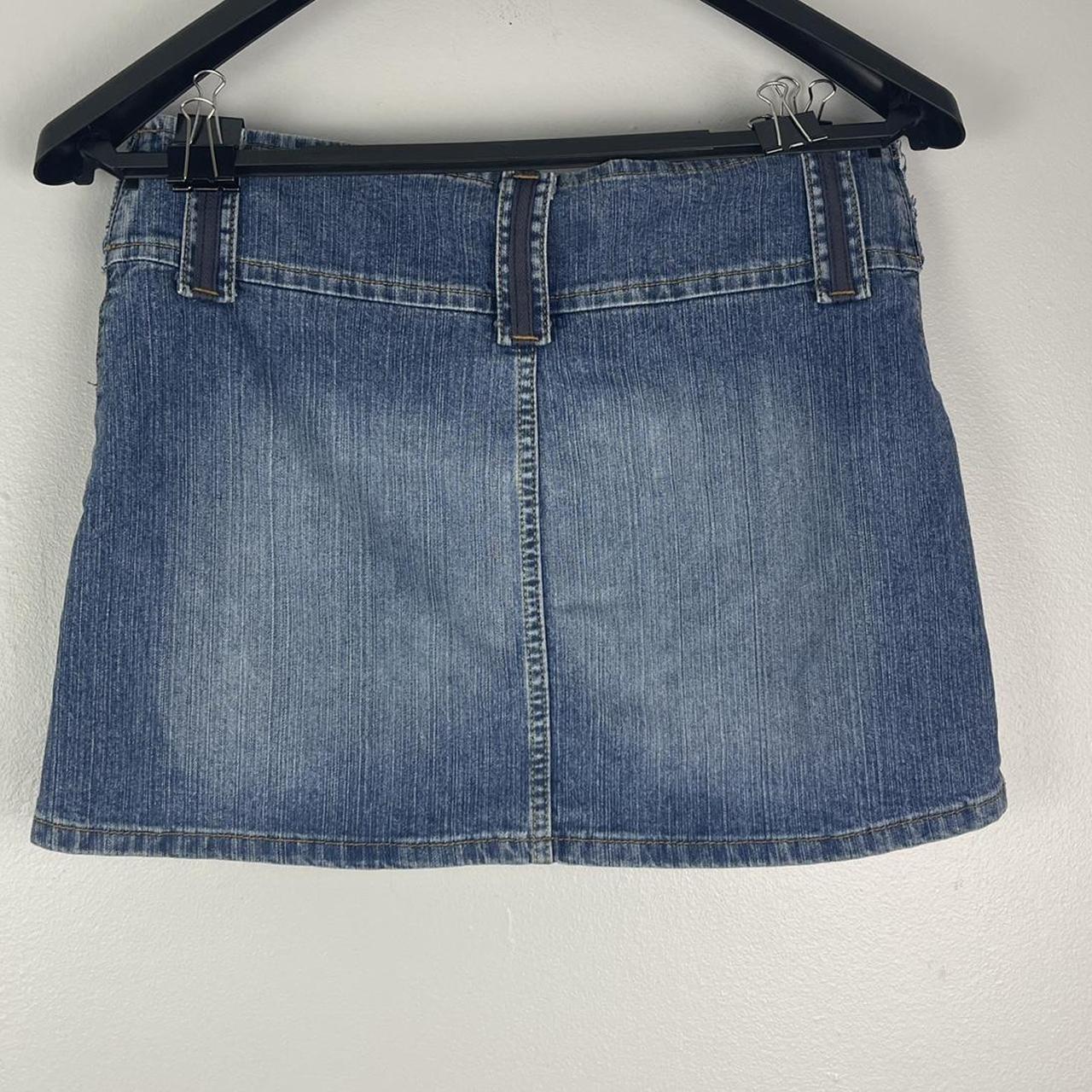 L.e.i. Women's Blue Skirt | Depop